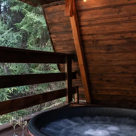 Leśna Sielanka Z Jacuzzi W Lesie Pod Górą Szczebel Relax I Sport Domek alpejski